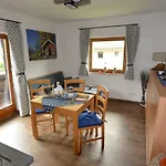 Haus Edelraute Apartment *