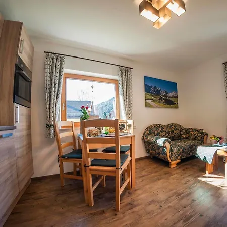 Apartament Haus Edelraute *