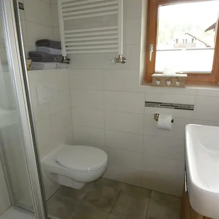 Haus Edelraute Apartament