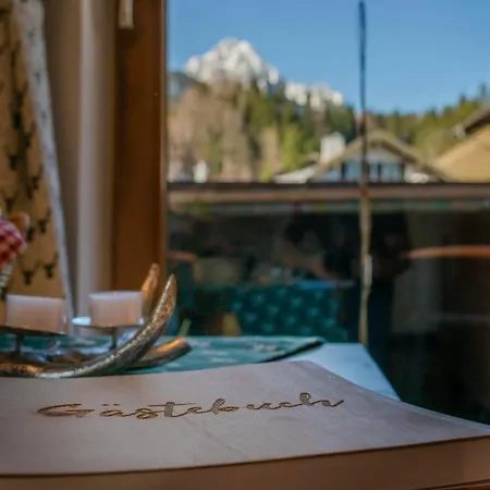 Haus Edelraute Daire Mittenwald